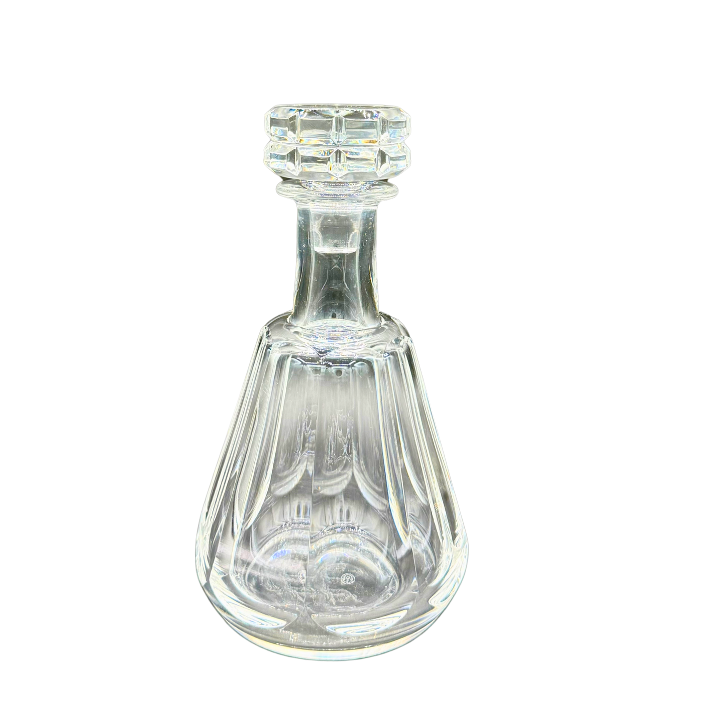 Straight-on view of Baccarat French crystal decanter with bold vertical panel cuts and faceted stopper, Talleyrand pattern