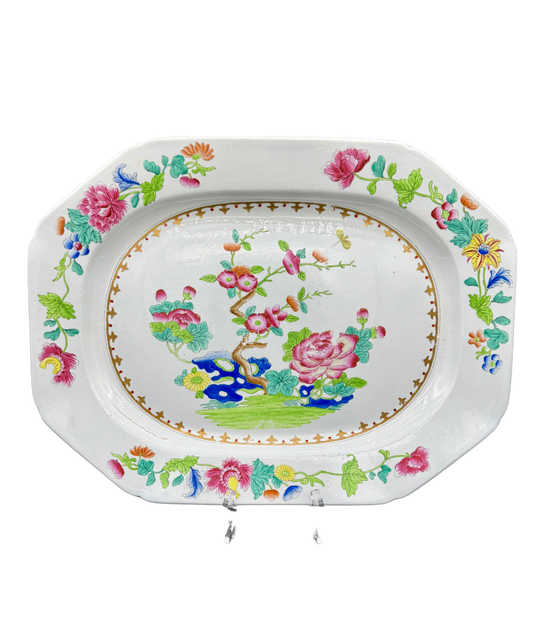Large antique Spode Stone China platter with famille rose chinoiserie scene and floral border, circa 1820.